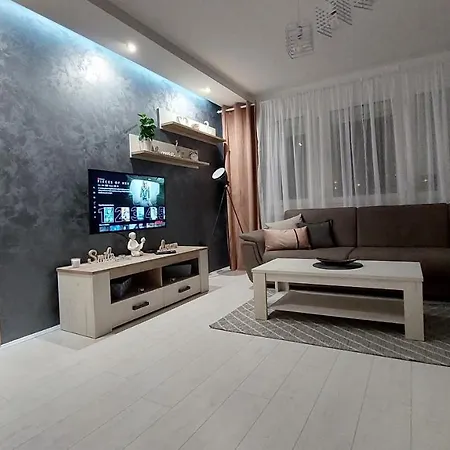 23 * 贝尔格莱德